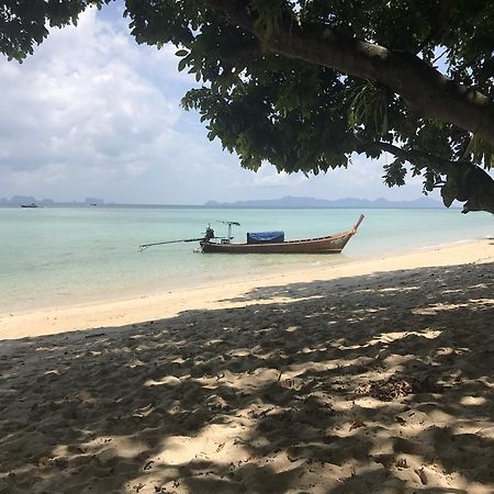 Paradise Beachfront Bungalows Hotel Koh Kradan Luaran gambar