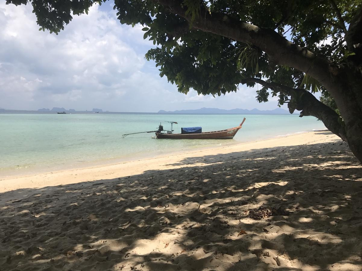 Paradise Beachfront Bungalows Hotel Koh Kradan Luaran gambar