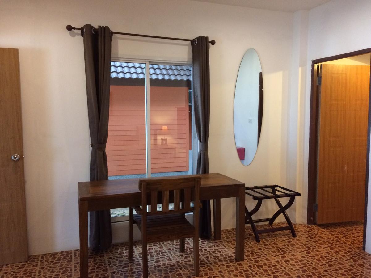 Paradise Beachfront Bungalows Hotel Koh Kradan Luaran gambar